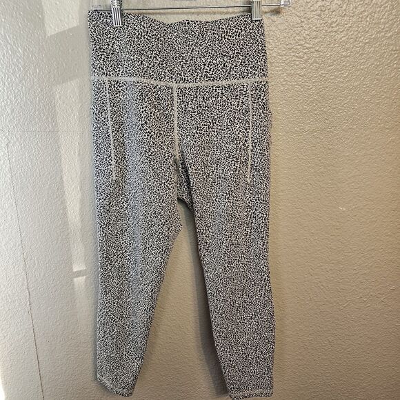 Athleta Pants - Athleta Legging Lot Med Salutation Stash II Textured Tight & Black Gym Wear S585